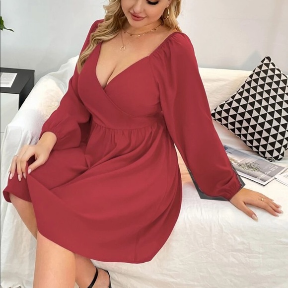 Rose red plus size bishop sleeve mini dress - Picture 13 of 15